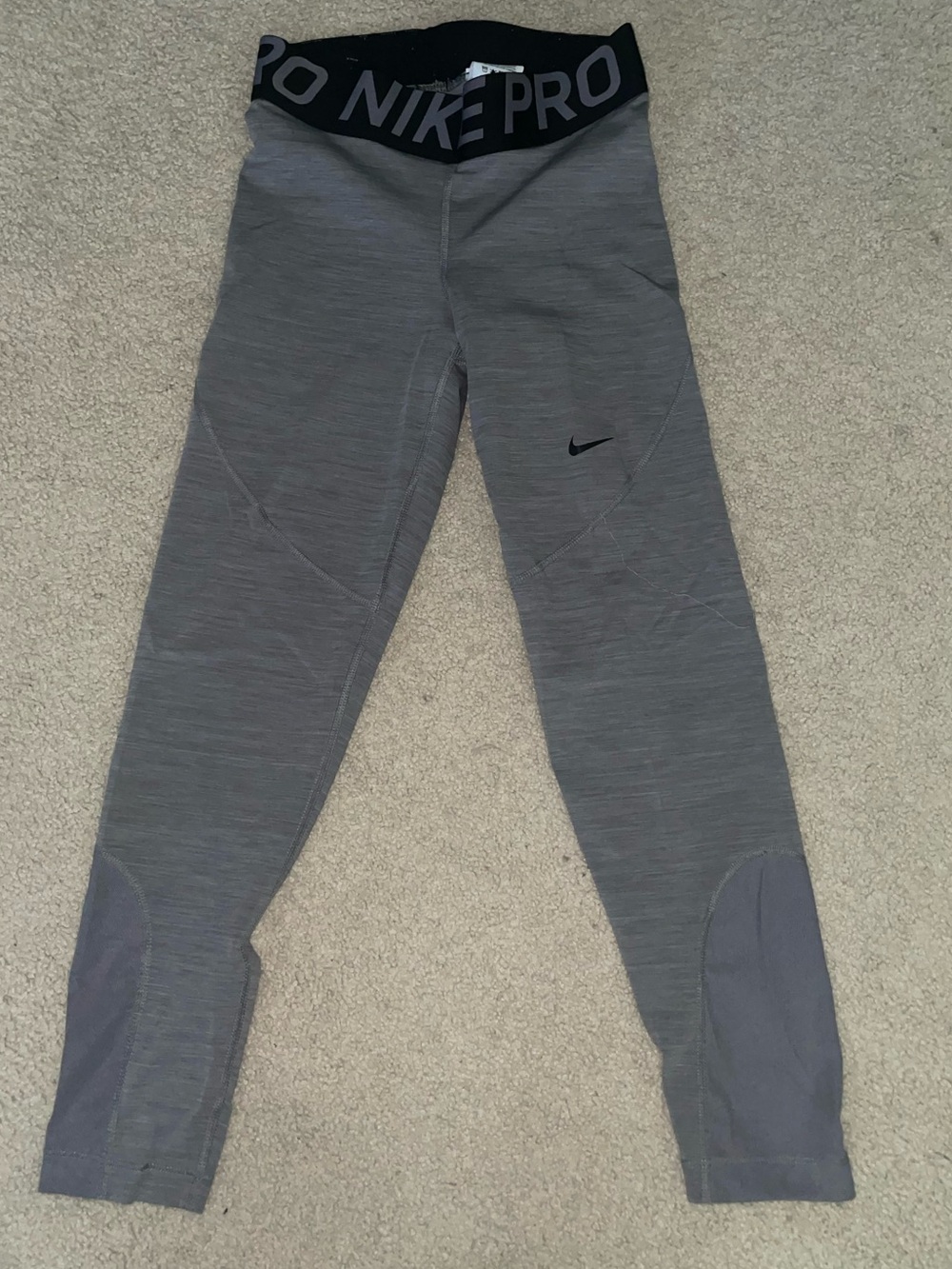 Nike Heather Gray Pro Performance Leggings with Black Waistband Capri